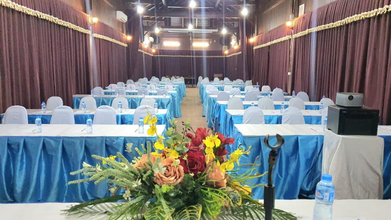 Lisha GrandHotel VangVieng Vang Vieng Exterior foto