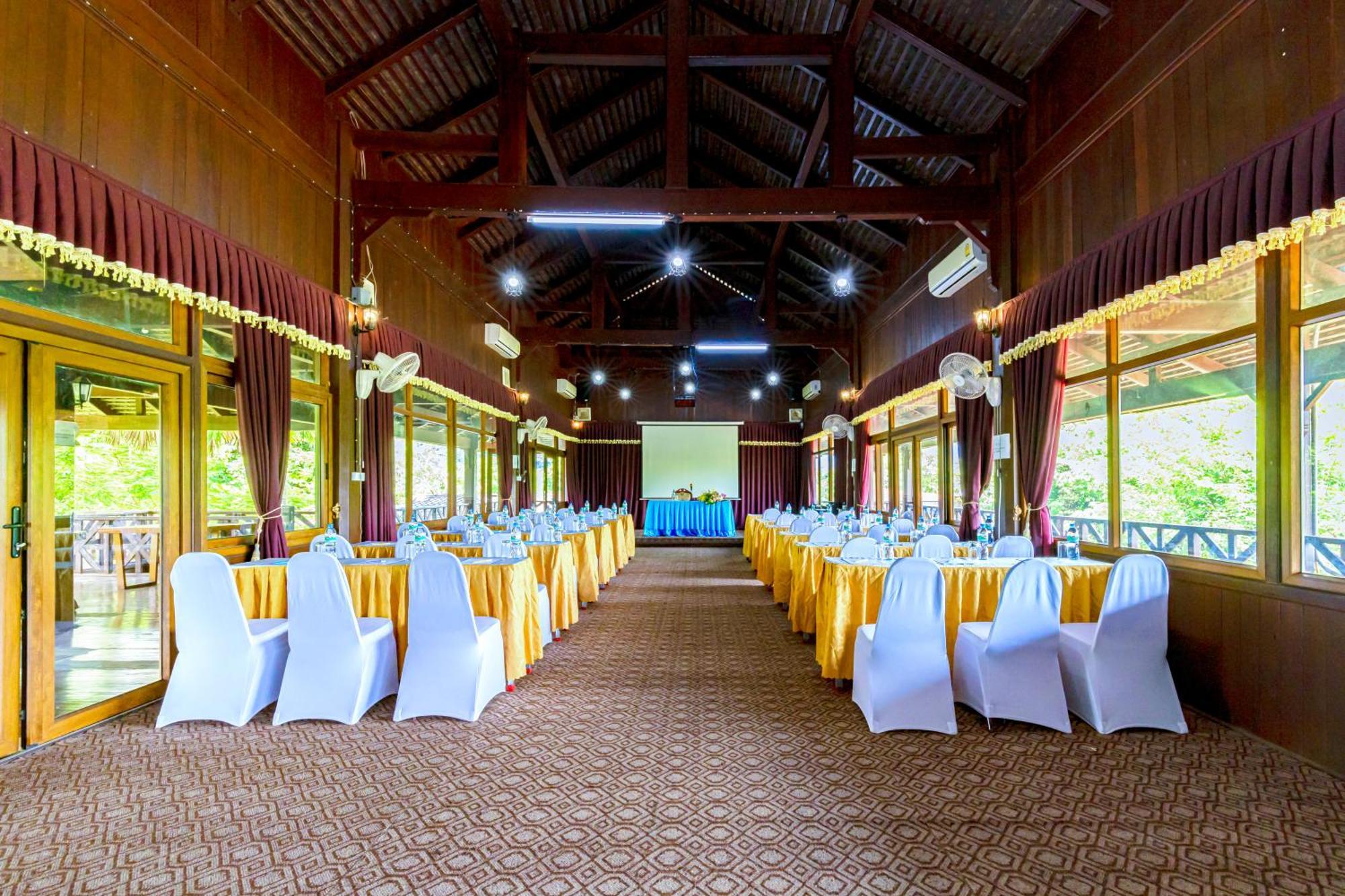 Lisha GrandHotel VangVieng Vang Vieng Exterior foto